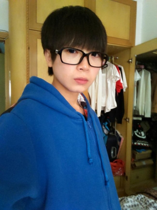 Học sinh 'ngã ngửa' khi biết thầy giáo là hot girl nổi tiếng ảnh 2