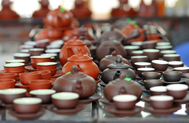 Một cá nhân 'nung đỏ' cổ phiếu Gốm sứ Bát Tràng ảnh 1