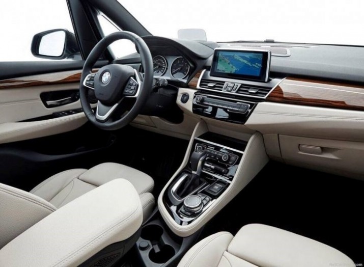 Cận cảnh xe 7 chỗ giá ‘mềm’ của BMW sắp về Việt Nam ảnh 5