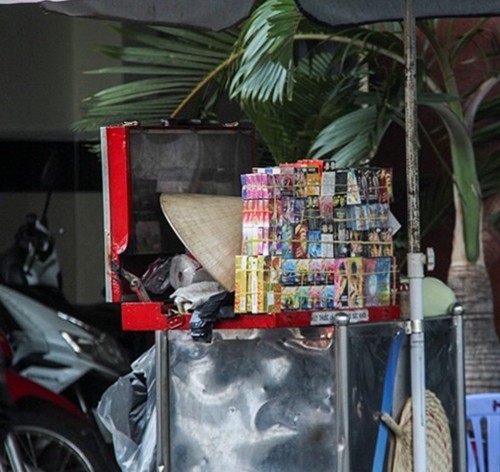 Thâm nhập đường dây cung cấp 'thuốc sung sướng giả' giá rẻ ảnh 1