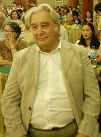 Sinh viên đang phí 4, 5 năm cho những bài giảng 'xa ngàn dặm' ảnh 1