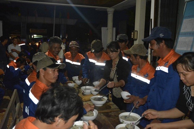 Họ đã khóc như thế… ảnh 4