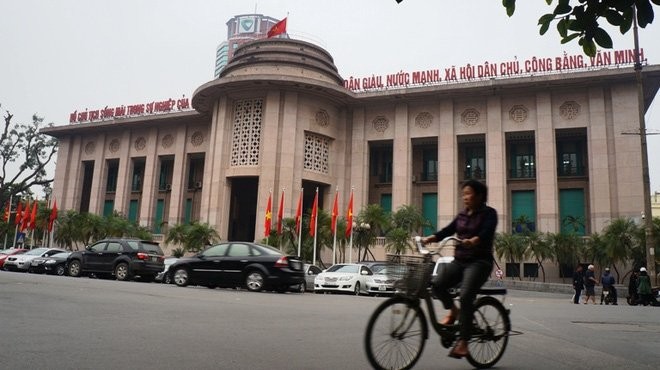 Thống đốc Lê Minh Hưng: Hai quyết định thay đổi đột biến ảnh 1