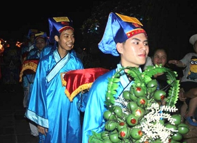 Đám cưới công chúa triều Nguyễn làm nóng 'đêm Hoàng Cung' ảnh 6