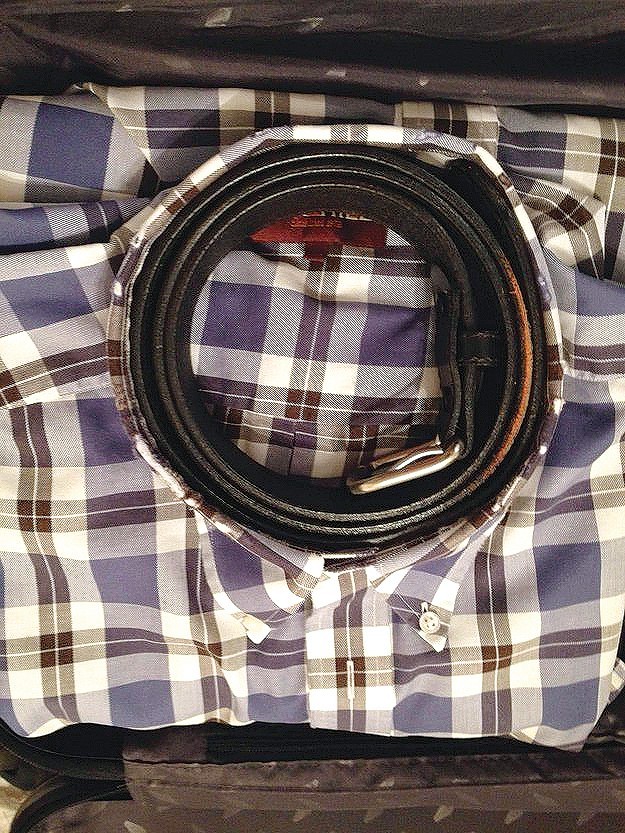 Những mẹo hữu ích trên máy bay bạn không thể bỏ qua ảnh 1