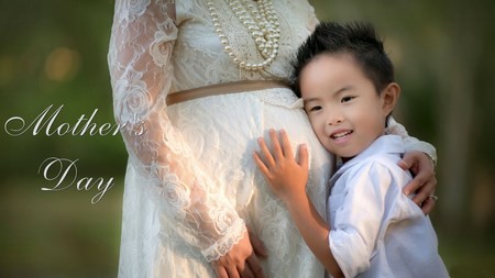 Những hình ảnh về 'tình mẫu tử' ý nghĩa nhân Ngày của Mẹ ảnh 3