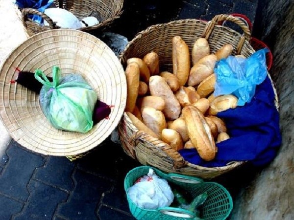 9X cướp bánh mì vì đói, chịu án 3 -10 năm tù ảnh 1