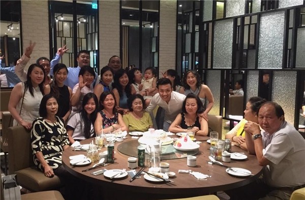 Ngắm 2 cô em gái được cưng như trứng và gia cảnh của Trấn Thành ảnh 5