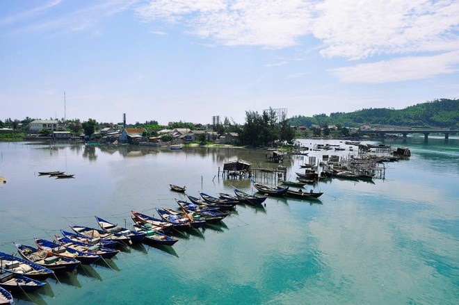 Cảnh đẹp đầm Lập An làm say lòng du khách ảnh 5