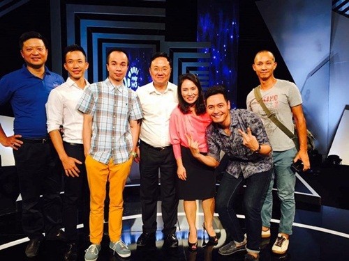 Động cơ của những người 'ném đá' MC Tạ Bích Loan là gì? ảnh 2