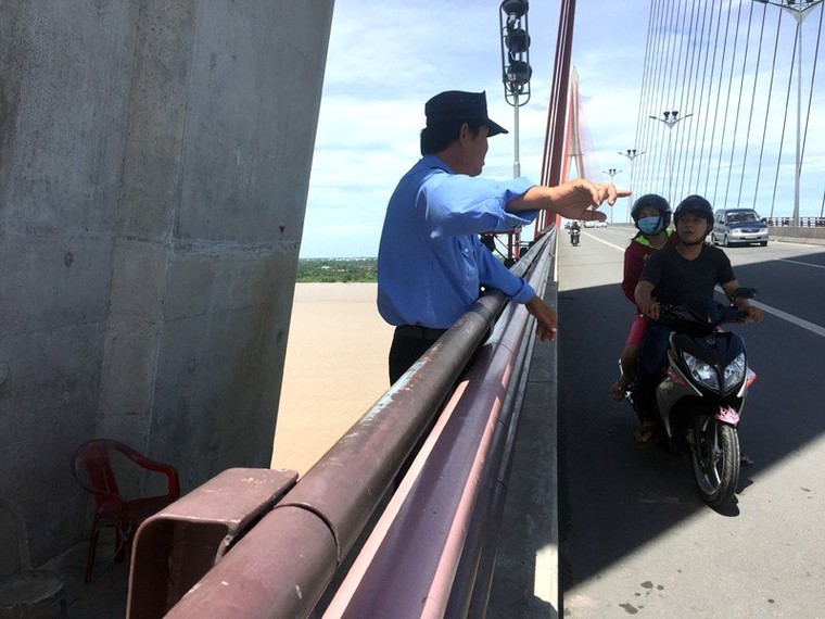 Chuyện phía sau những vụ nhảy cầu Cần Thơ tự tử ảnh 2