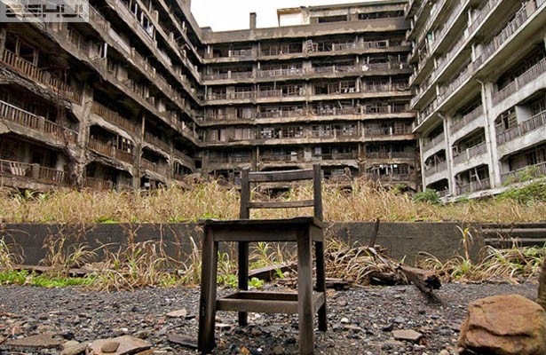 Hashima: Kỳ lạ 'hòn đảo ma' giữa biển Nhật Bản ảnh 4