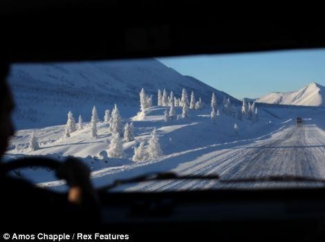 Khám phá cuộc sống tại ngôi làng lạnh nhất thế giới ở Nga ảnh 12