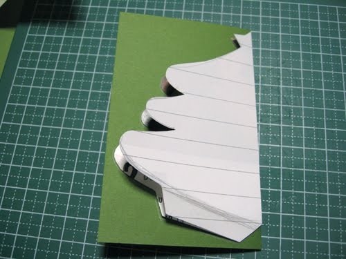 Cách làm 4 mẫu thiệp giáng sinh hình cây thông siêu dễ thương ảnh 10