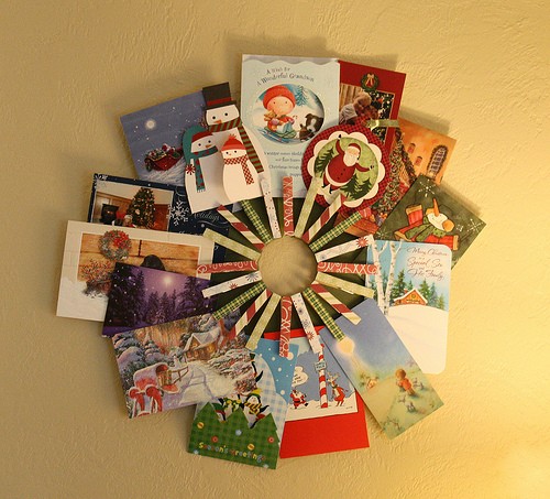 Cách làm vòng thiệp giáng sinh đầy màu sắc và ý nghĩa ảnh 1