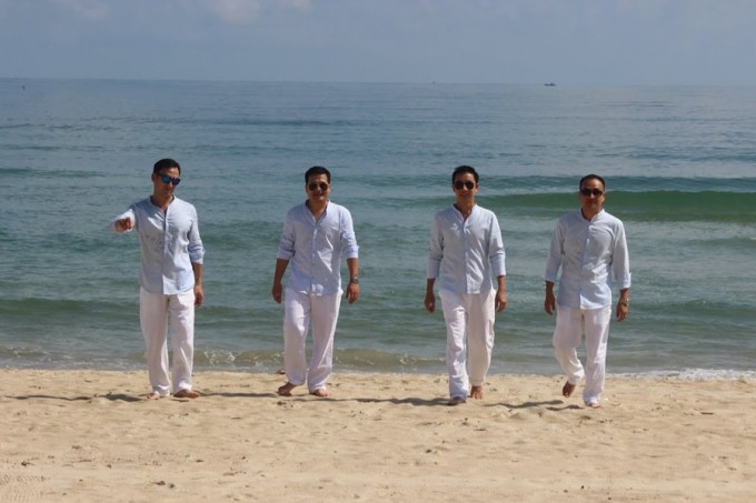 Dân mạng "rung rinh" vì bộ ảnh cưới 4 chú rể và tình bạn 2 thập kỷ ảnh 2