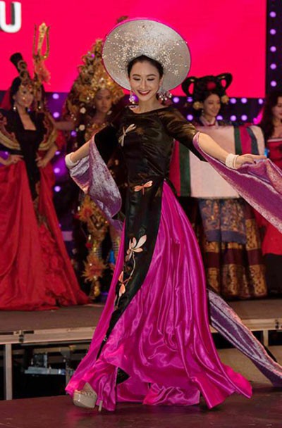 Hà Thu đoạt giải Hoa hậu được yêu thích nhất tại HH Liên lục địa ảnh 1