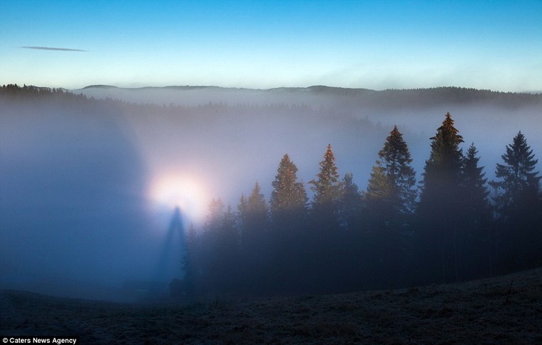 Ngỡ ngàng những hình ảnh như ‘thiên thần’ xuất hiện trên bầu trời ảnh 3