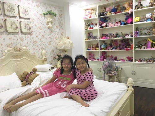 Căn hộ lộng lẫy, xa hoa của vợ chồng Thúy Hạnh, Minh Khang ảnh 8