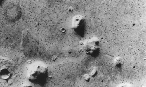 Những bức ảnh ẩn chứa nhiều điều kỳ lạ chưa thể giải thích ảnh 5