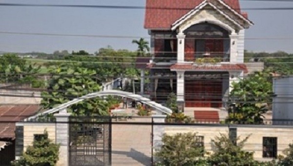 Tin mới vụ nổ súng tại nhà Bí thư Huyện ủy Đức Hòa ảnh 1