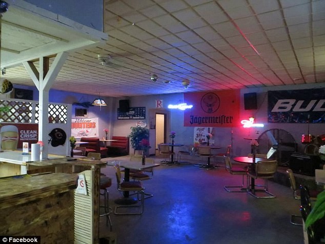 Mỹ: 'Thị trấn ma' được rao bán với giá bèo ảnh 3