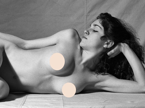 Lộ ảnh khỏa thân táo bạo tuổi 20 của Madonna ảnh 1