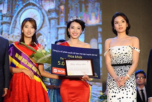 Chân dung nữ sinh đẹp nhất ĐH Ngoại thương 2015 ảnh 3