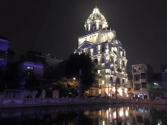 Biệt thự dát vàng 9999 kiểu hoàng gia ở Thái Nguyên gây choáng ảnh 4