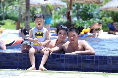 Cuộc sống phía sau nhà đài của 3 BTV thời sự tên 'Anh' ảnh 7