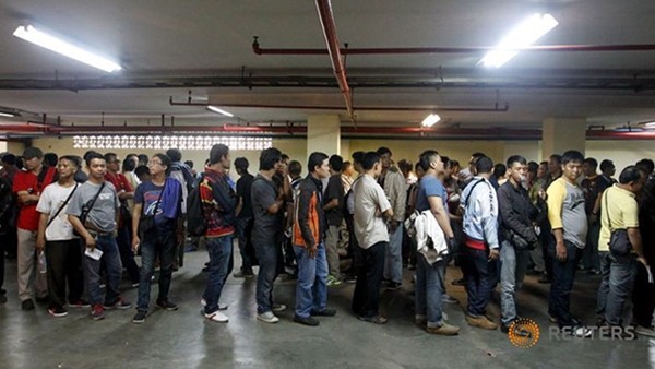 Kỳ lạ công ty tuyển dụng kiểm tra mùi cơ thể ứng viên lái xe ôm ảnh 1