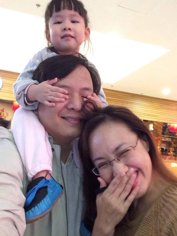 Cuộc sống phía sau nhà đài của những MC truyền hình được yêu thích ảnh 3