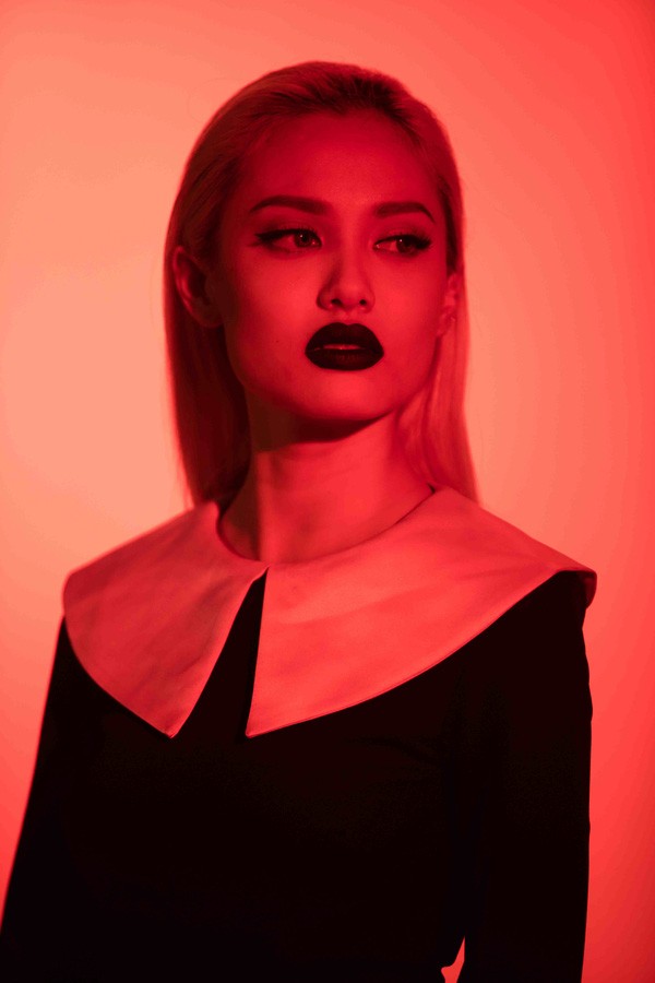 Dương Triệu Vũ bất ngờ ra mắt MV 'When I Cry' ảnh 3