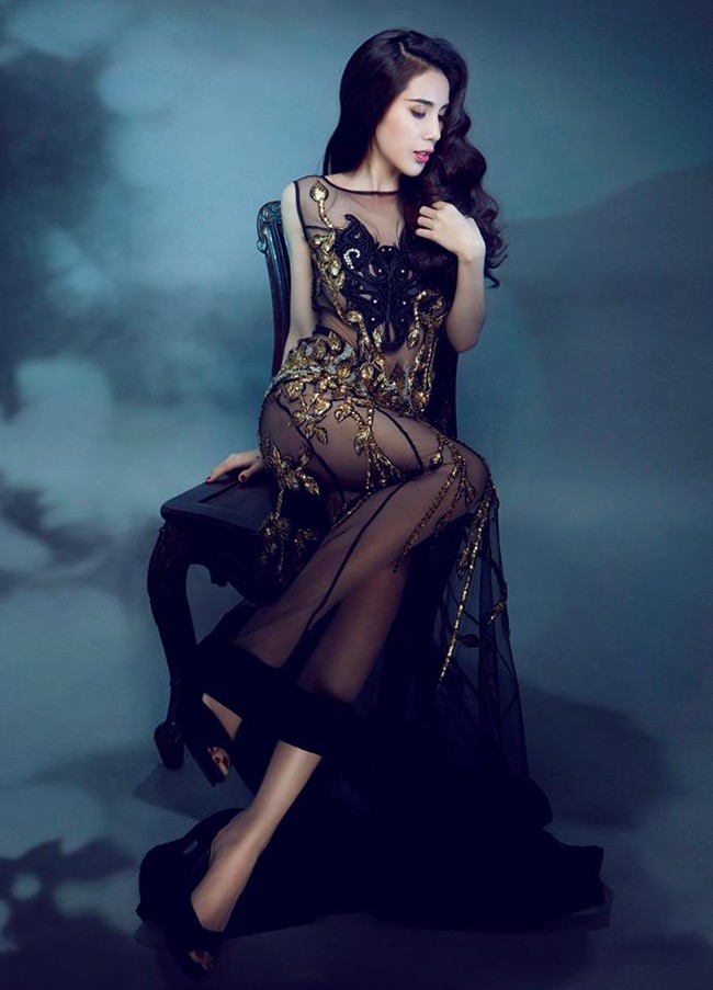 Mỹ nhân việt 'cướp' mọi ánh nhìn với khoảng hở tinh tế ảnh 13