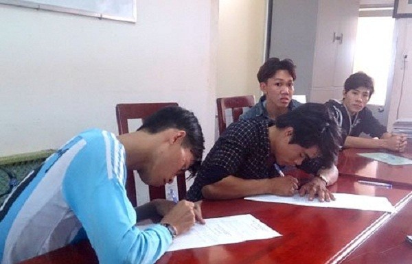 Triệt phá băng nhóm chuyên cưỡng đoạt tiền gái bán dâm ảnh 2