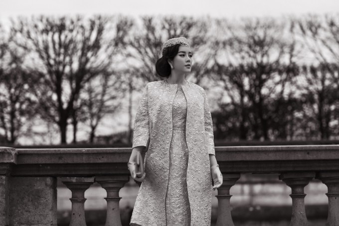 Lý Nhã Kỳ kiêu sa trong bộ ảnh mới ở Paris hoa lệ ảnh 3