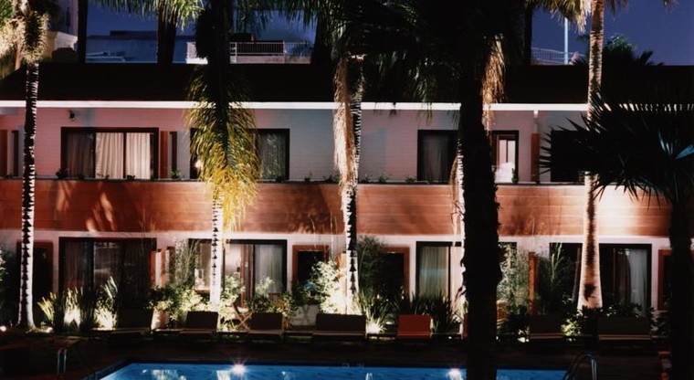 Những khách sạn 'ma ám' nổi tiếng thế giới ảnh 5