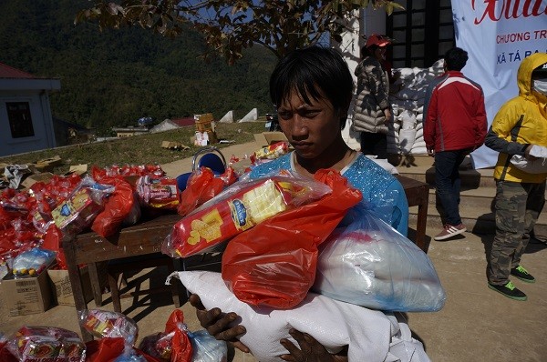 Góp lửa yêu thương, mang xuân về trên Mường Tè ảnh 12