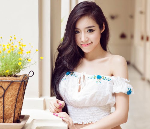 Không thể tin đây là hình ảnh của Elly Trần vài năm trước ảnh 1