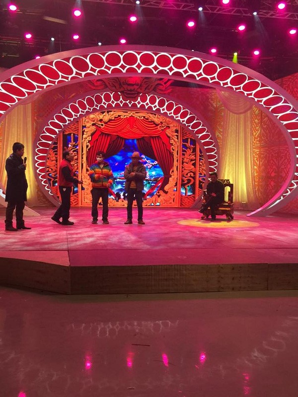 Nghệ sĩ tất bật tập luyện trước giờ ghi hình 'Táo Quân 2016' ảnh 1