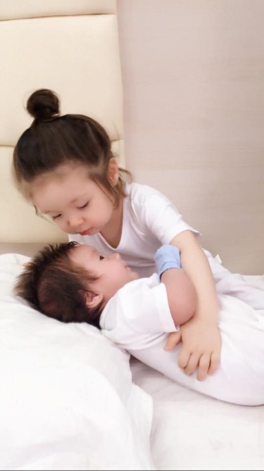 Xôn xao tin Elly Trần bí mật sinh con lần 2 ảnh 1