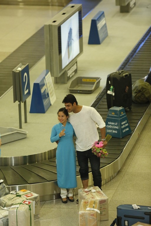 Nhan sắc của chồng 'Cô dâu 8 tuổi' khiến khán giả thất vọng ảnh 1