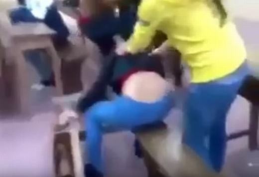 Sốc nặng với hình ảnh phản cảm của một bộ phận nữ sinh ngày nay ảnh 5