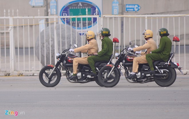 Tình huống thực binh chống bạo động bảo vệ Đại hội Đảng ảnh 4