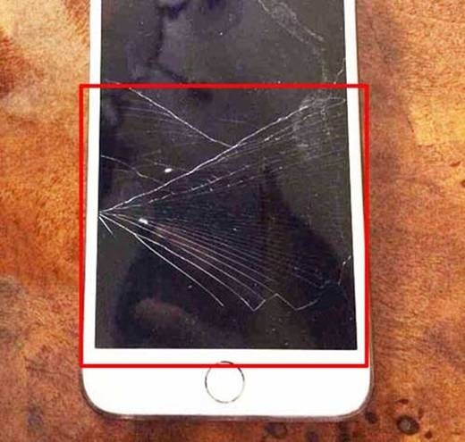 Bí mật ‘động trời’ trong bức ảnh chụp điện thoại vỡ của người yêu ảnh 4