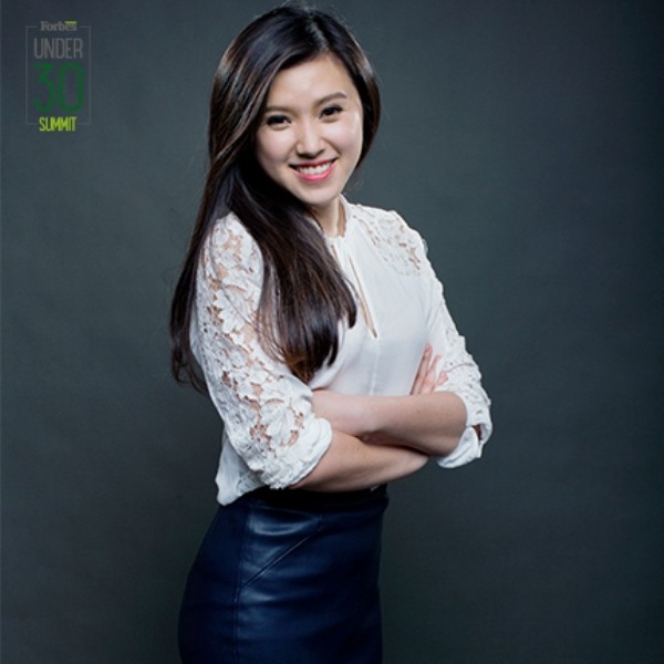 Cô gái được Forbes vinh danh nhờ làm du lịch thiện nguyện ảnh 1