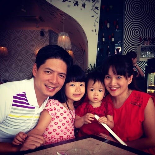 Vợ Chu Đăng Khoa 'xách dép' học chiêu giữ chồng của vợ Bình Minh? ảnh 7