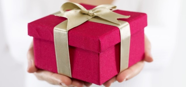 Gợi ý quà ra mắt bố mẹ người yêu dịp Tết ảnh 3