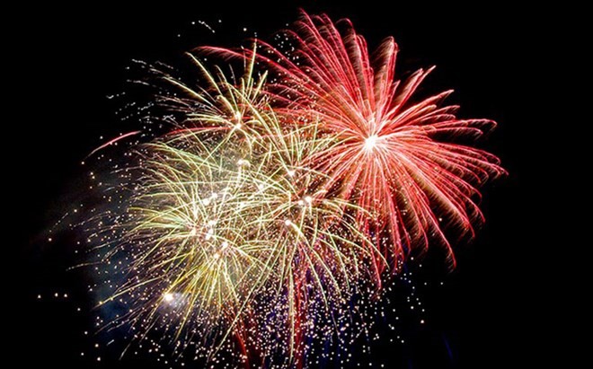 Địa điểm bắn pháo hoa đêm giao thừa 2016 trên cả nước ảnh 8