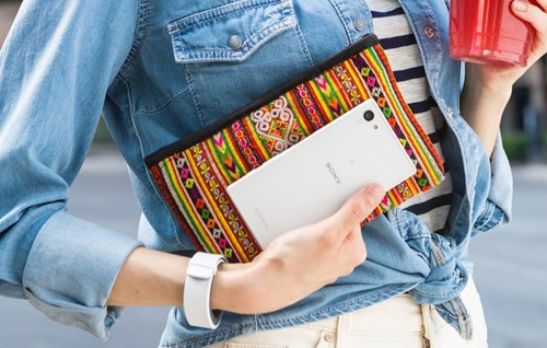 Tháng 3, nhiều mẫu điện thoại giảm giá lên tới 5 triệu đồng ảnh 2